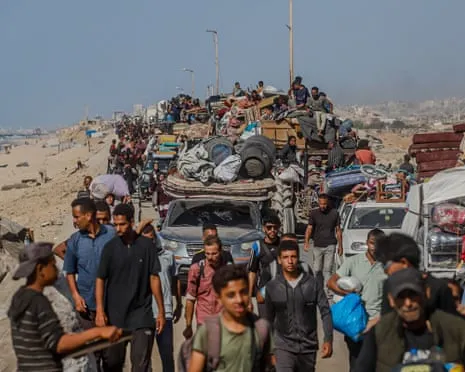 IDF Seek to Compel Residents Out of Gaza's Urban Center as Ground Offensive Continues